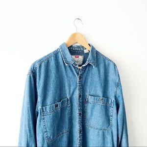 Levi’s Oversized Blue Denim Button Up Shirt
